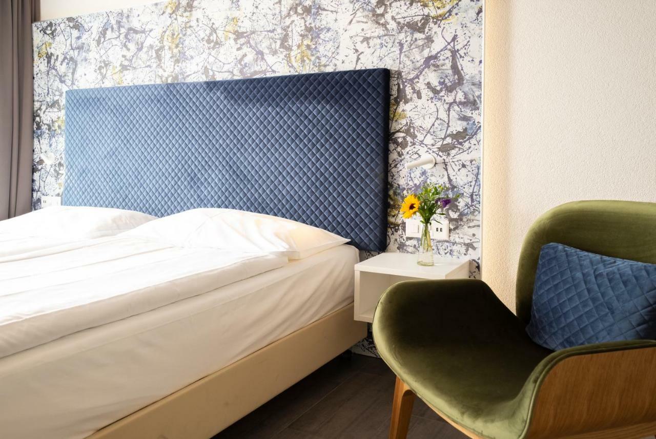 Tailormade Hotel Idea Spreitenbach Exteriör bild